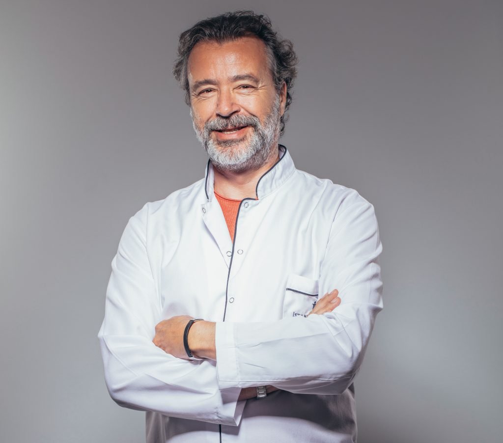 Rhinoplasty-Surgeon-Tamer-Halilloglu